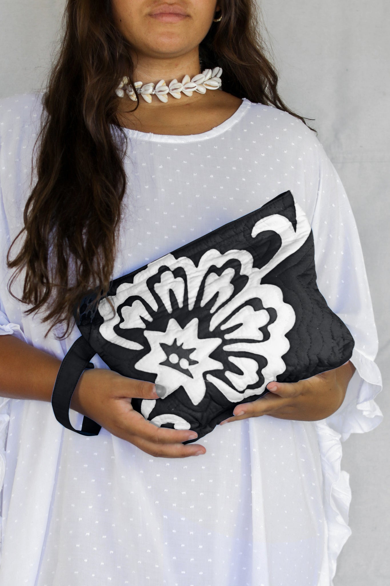 The Quilted Clutch in Vintage Flower