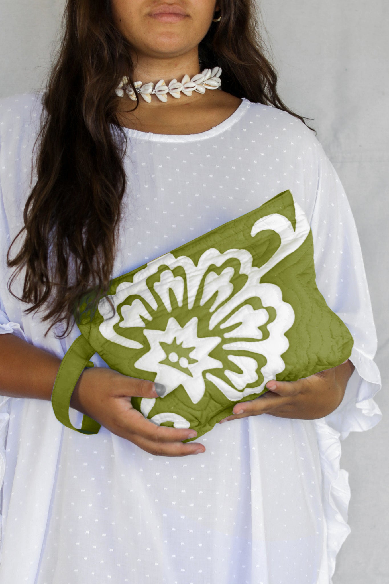 The Quilted Clutch in Vintage Flower