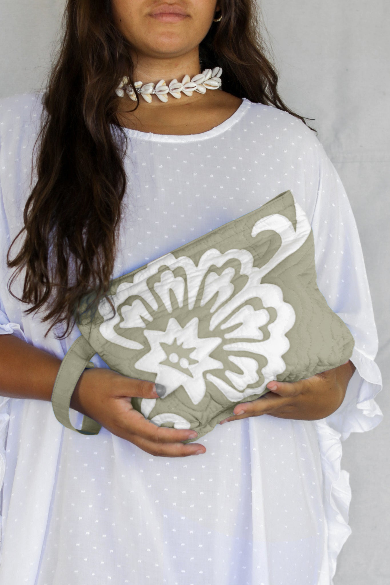 The Quilted Clutch in Vintage Flower