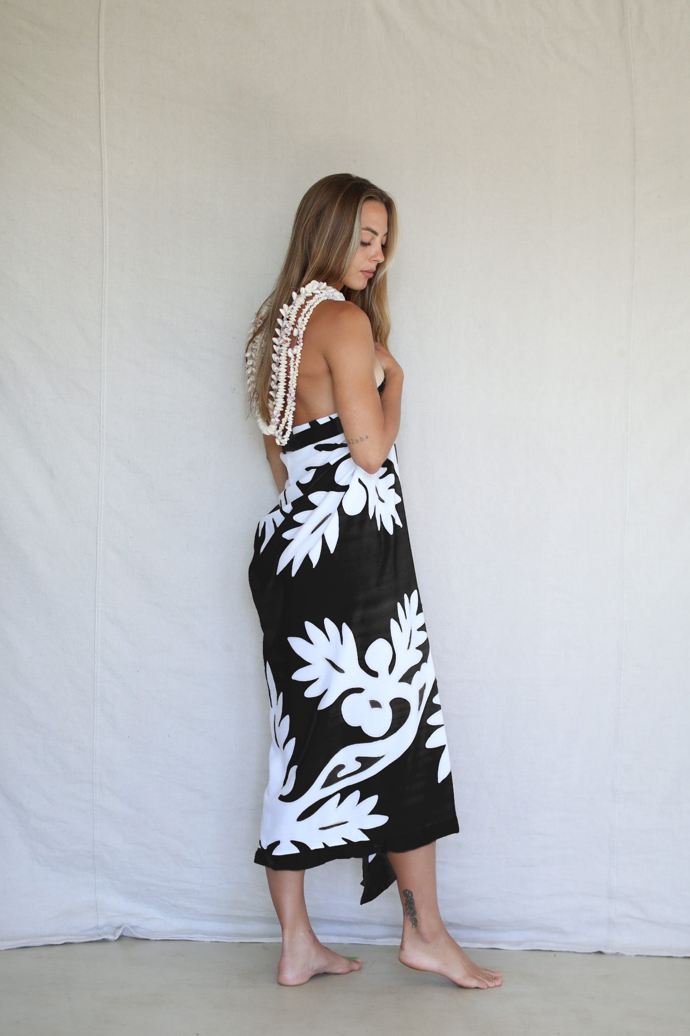 Classic Long Ruffle Pareo in Ulu