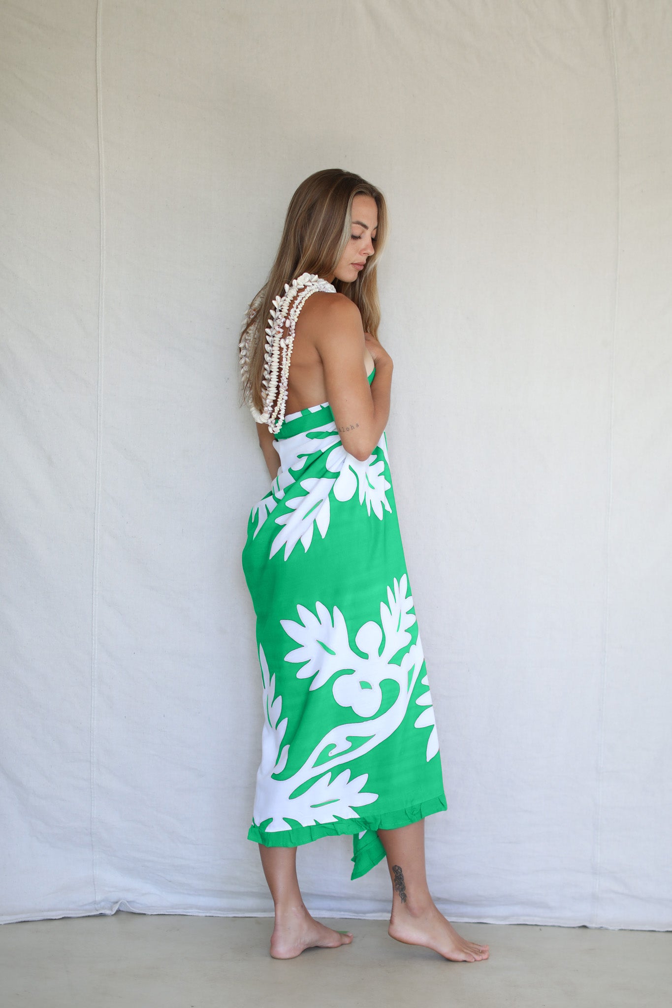 Classic Long Ruffle Pareo in Ulu