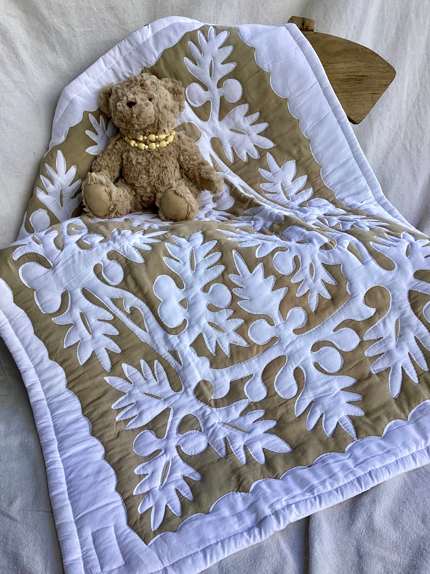 Ulu Moe Moe Baby Quilt