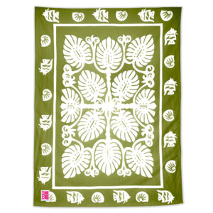 Product image of Monstera pattern Maui Beach Sheet in a green Maui Wowie color.